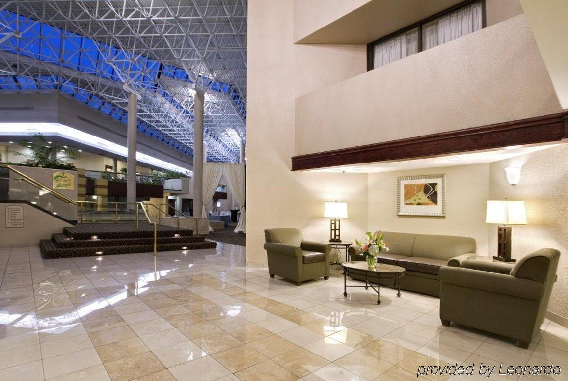 Doubletree By Hilton Austin Northwest - Arboretum Интерьер фото